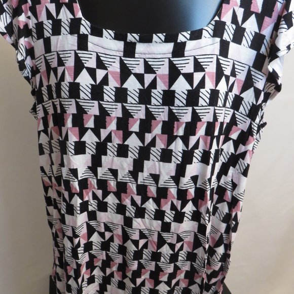 Ricki's: Black/Pink/White Blouse - Picture 3 of 7